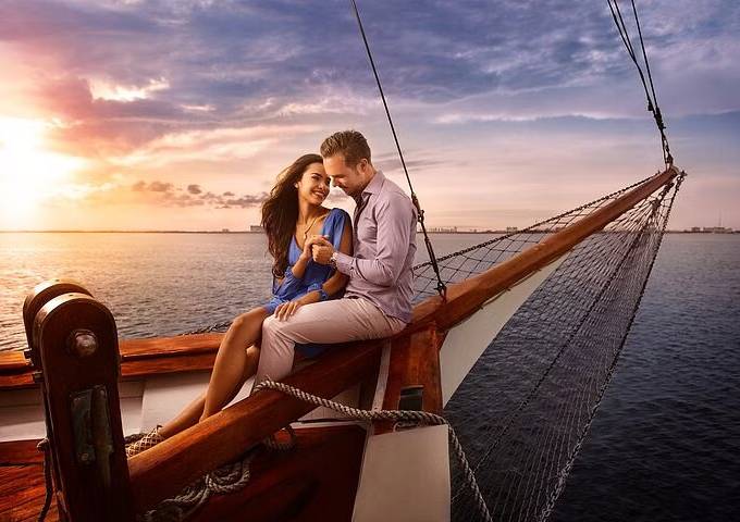 Romantic-Lobster-Dinner-Cruise-at-Sunset.jpg